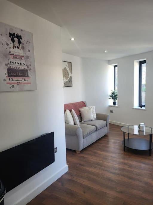 Modern Apartment Nottingham Exterior photo