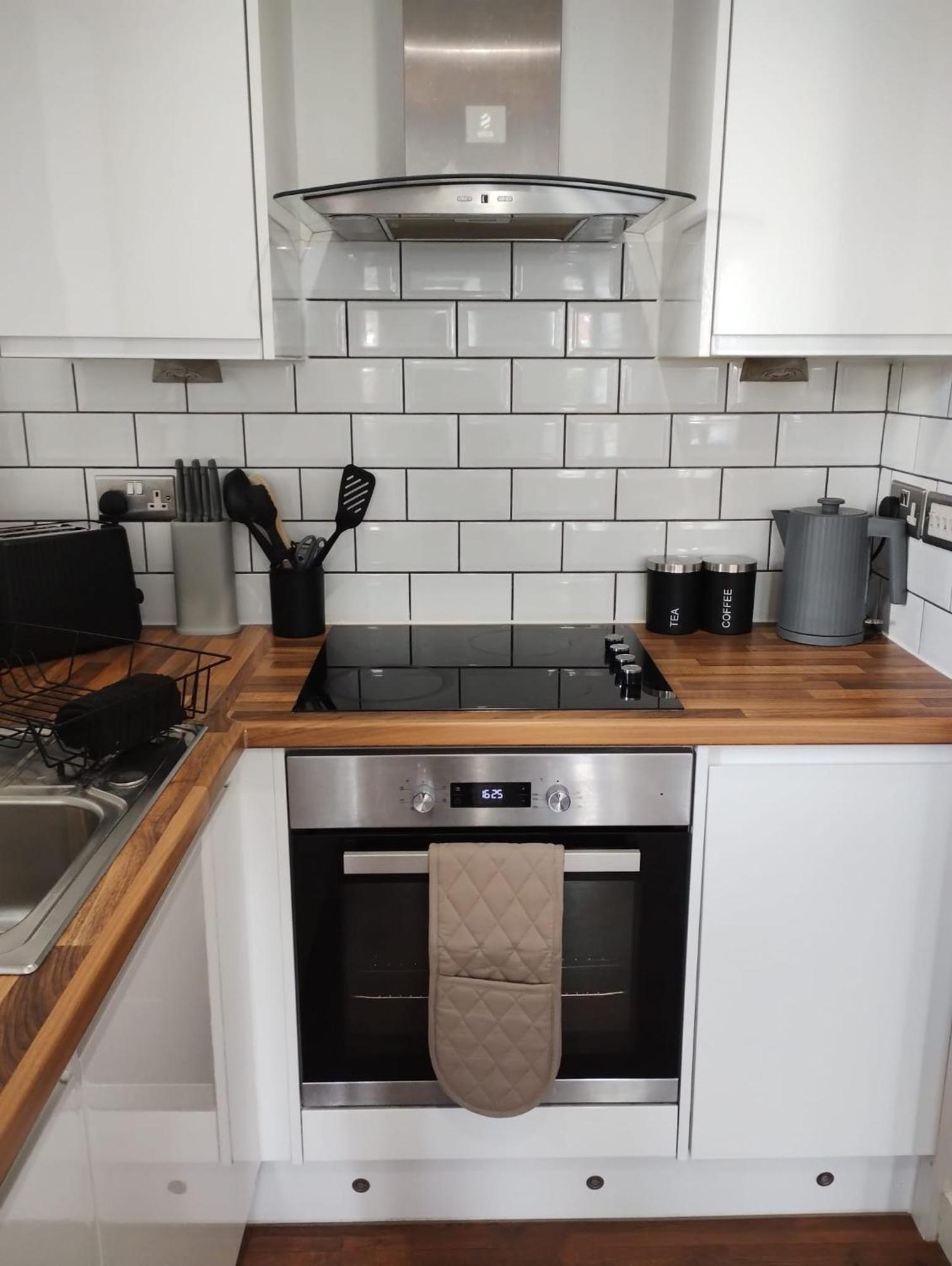 Modern Apartment Nottingham Exterior photo